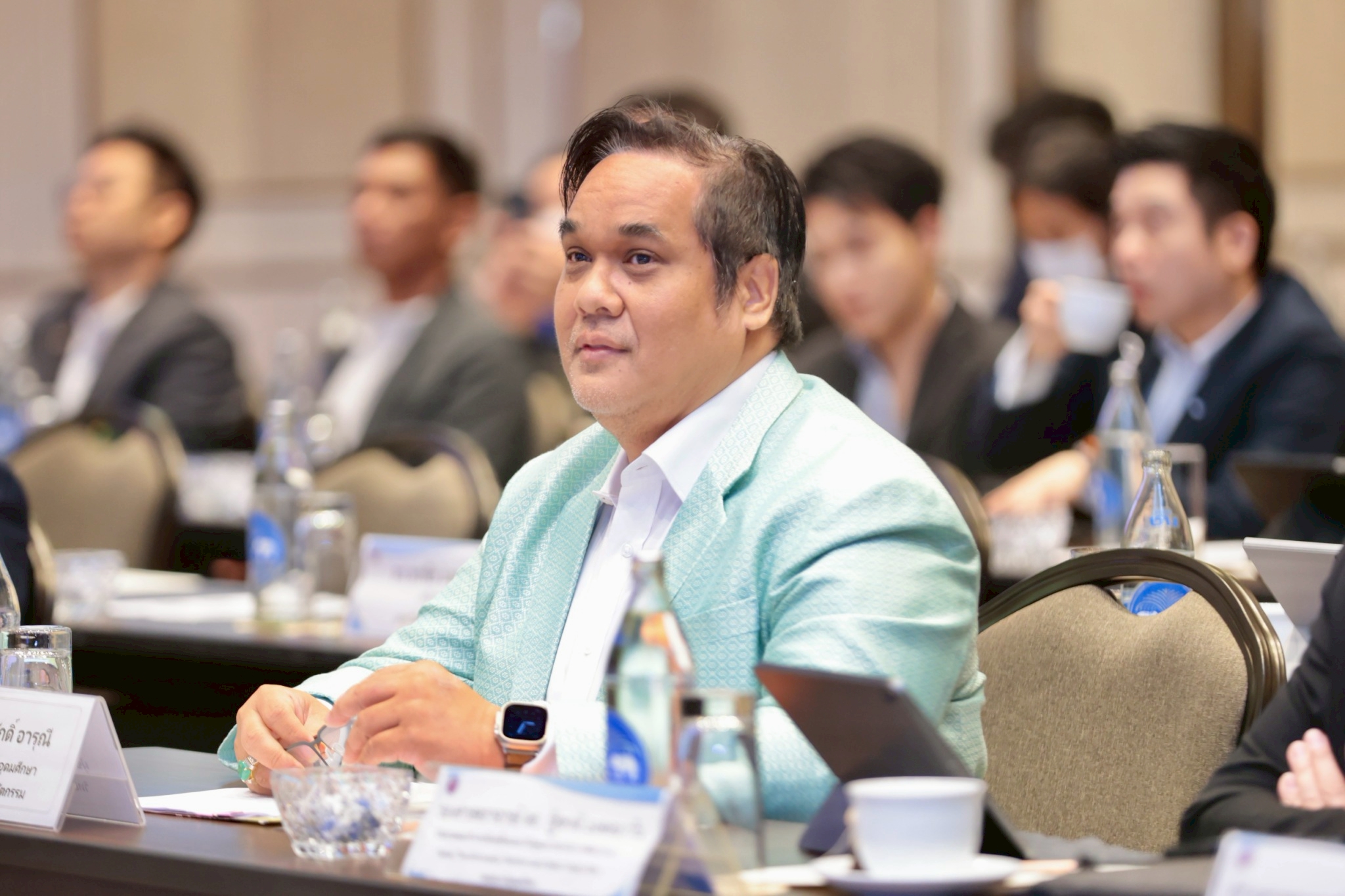 LINE ALBUM Digital single View 22 10 68 251024 1