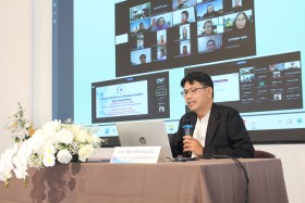 โครงการสัมมนาผู้ปฏิบัติงานด้านการป้องกันยาเสพติดในสถาบันอุดม ... Image 4