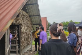 โครงการส่งเสริมวิถีพอเพียงตามรอยพระยุคลบาท ณ ศูนย์ศึกษาการพั ... พารามิเตอร์รูปภาพ 20
